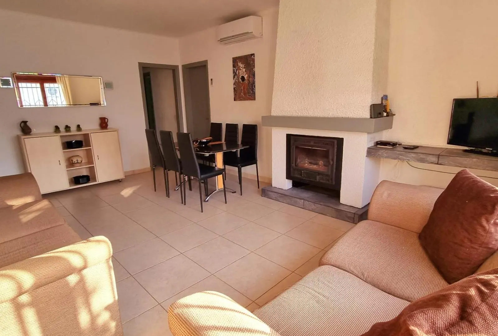 Dom wakacyjny Villa Sahra Les Tres Cales